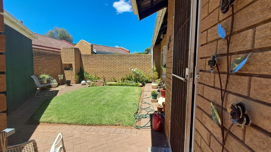 2 Bedroom Property for Sale in Brandfort Free State